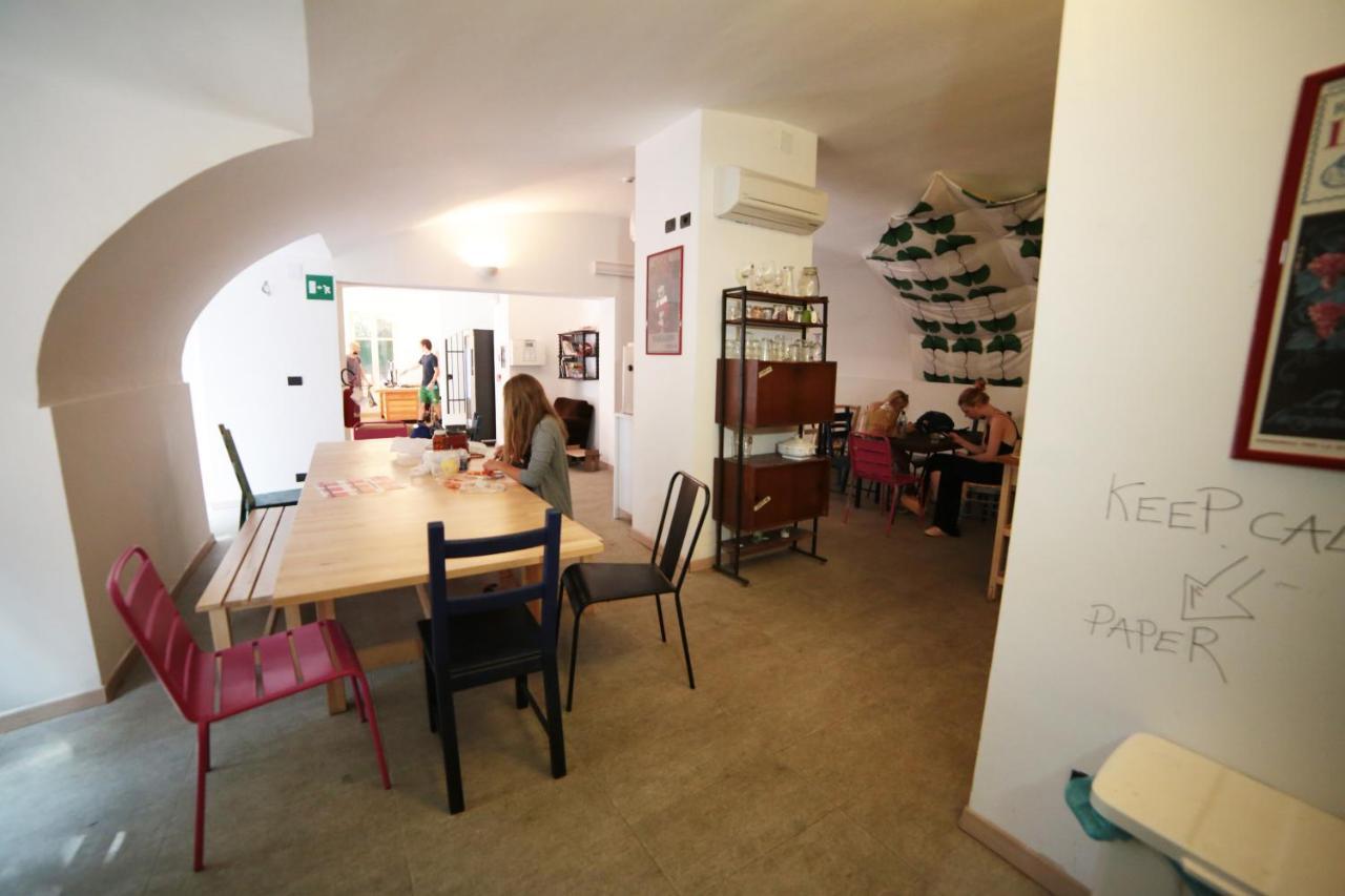 Castle Hostel Genova Eksteriør bilde